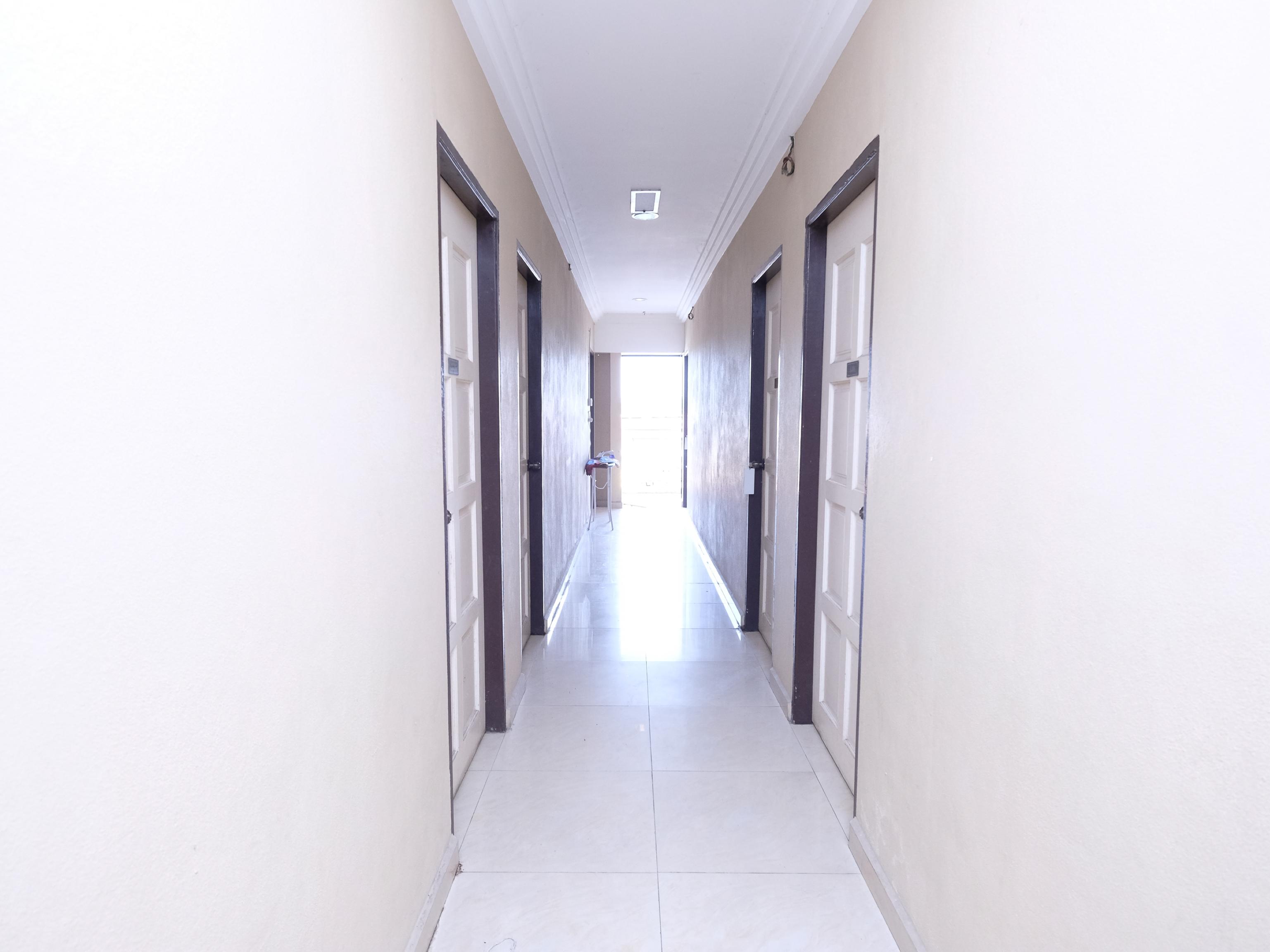 Oyo 717 Mr J Hotel Wakaf Che Yeh 2 Exterior photo