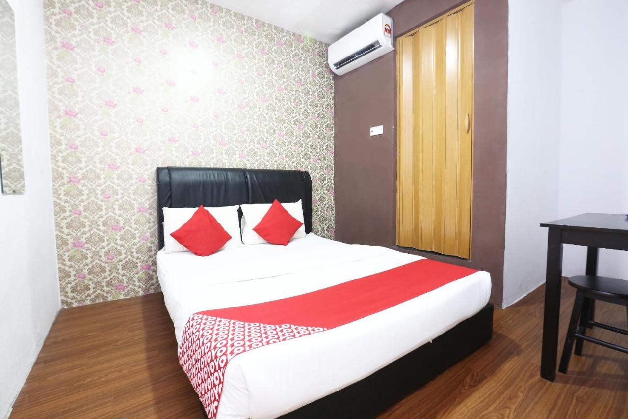 Oyo 717 Mr J Hotel Wakaf Che Yeh 2 Exterior photo